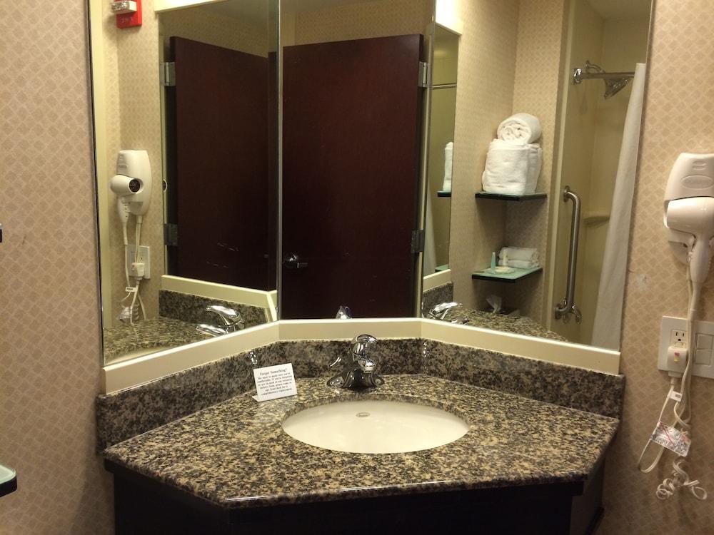 Comfort Inn & Suites Laguardia Airport New York Dış mekan fotoğraf