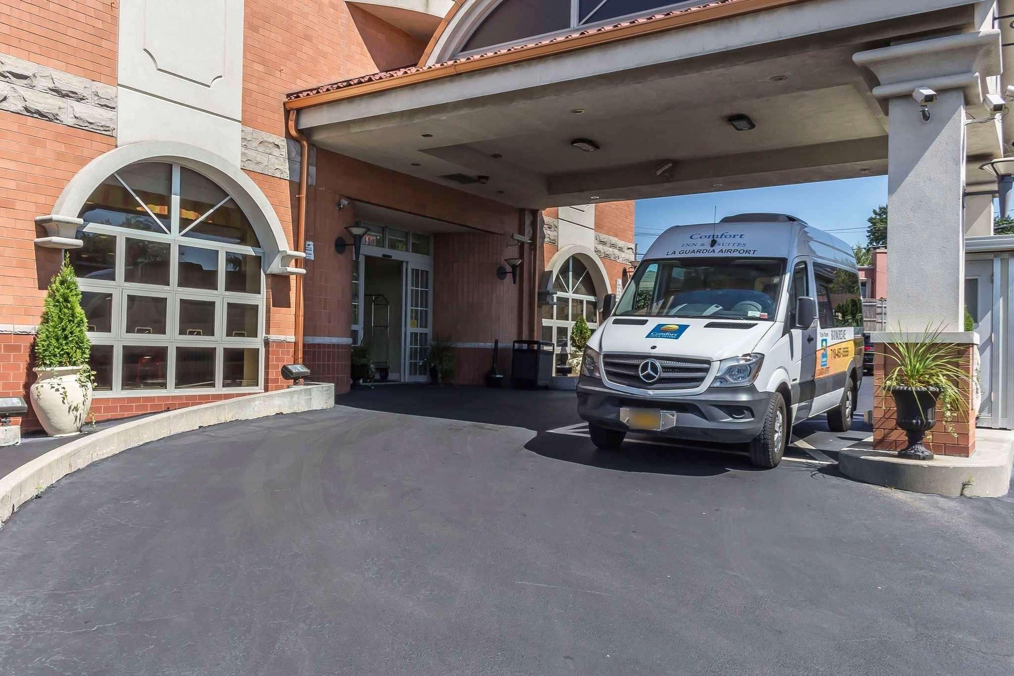 Comfort Inn & Suites Laguardia Airport New York Dış mekan fotoğraf