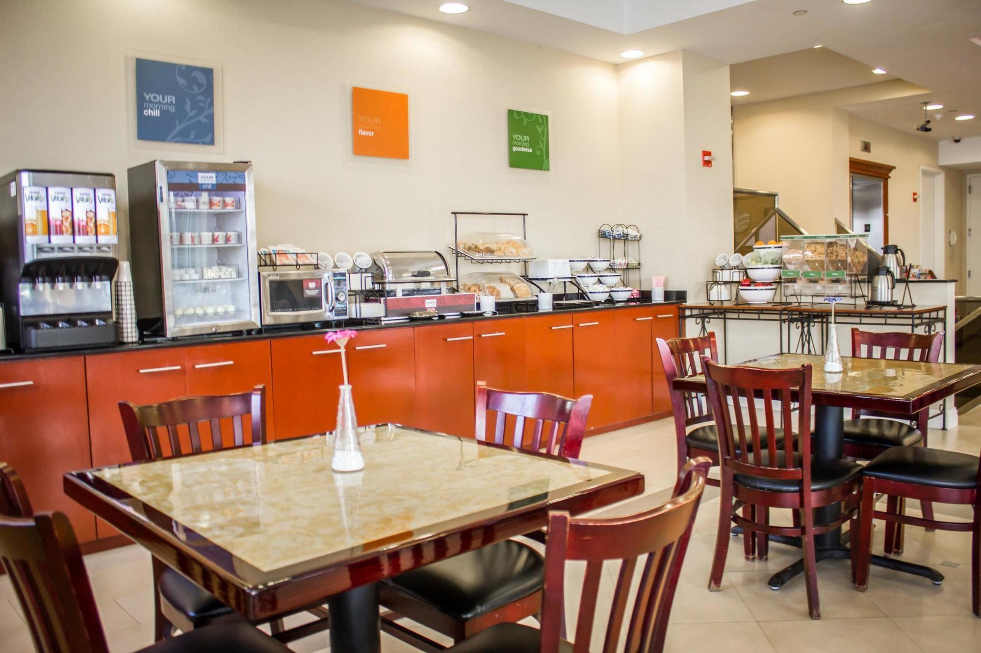 Comfort Inn & Suites Laguardia Airport New York Dış mekan fotoğraf