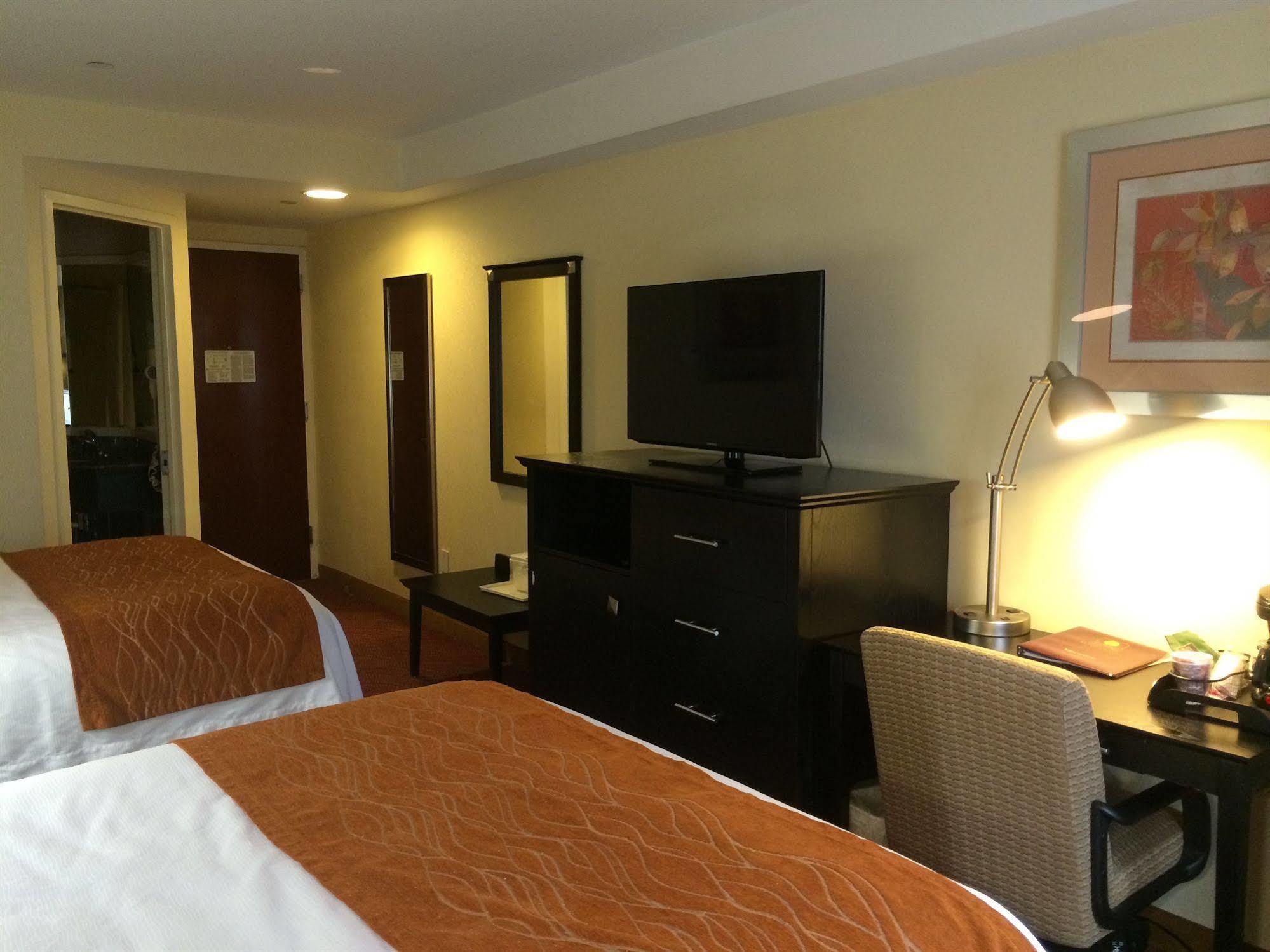 Comfort Inn & Suites Laguardia Airport New York Dış mekan fotoğraf